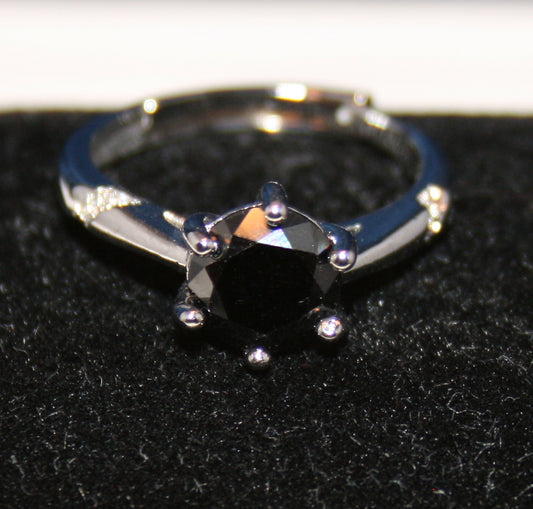 small circular purple solitaire
